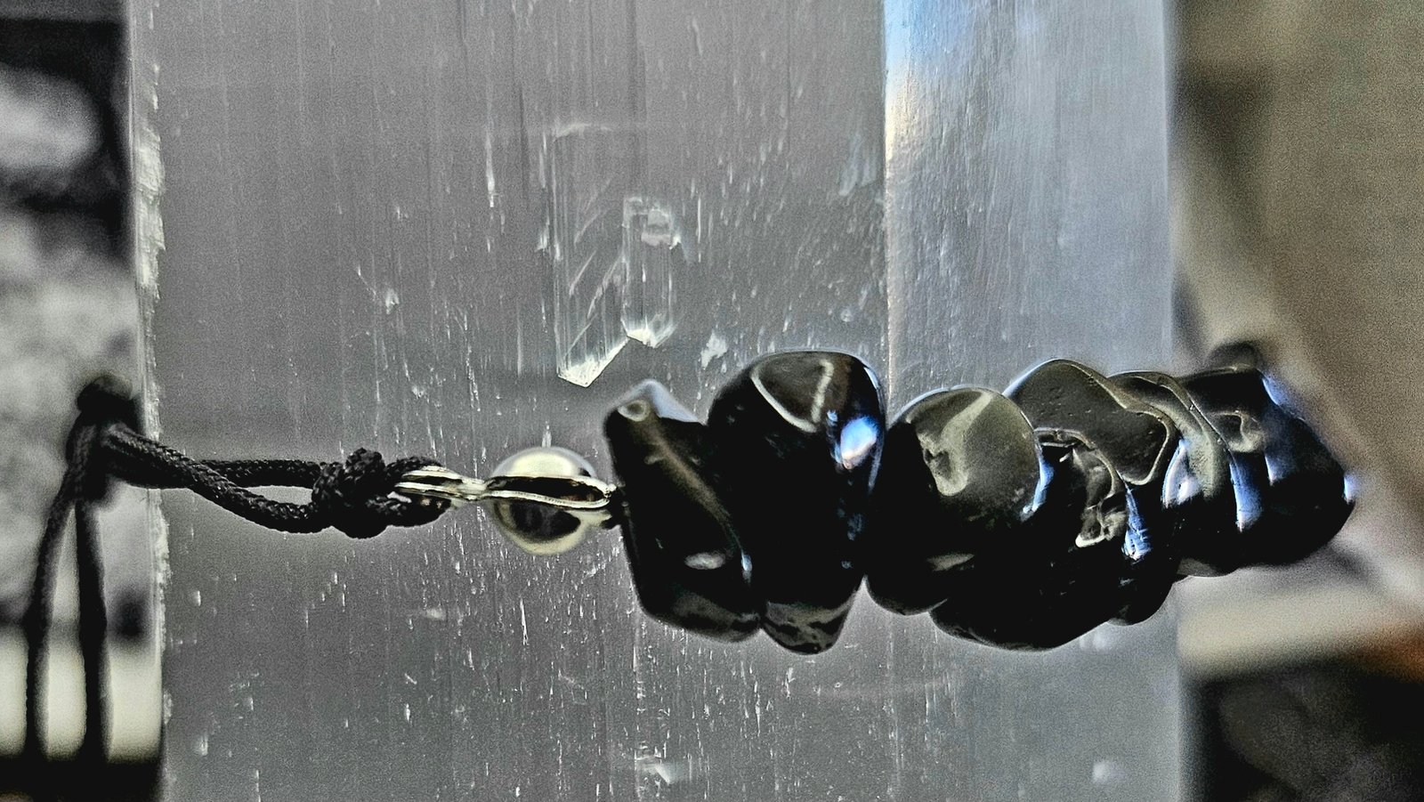 Obsidian Chip (Adjustable) Bracelet - Image 2