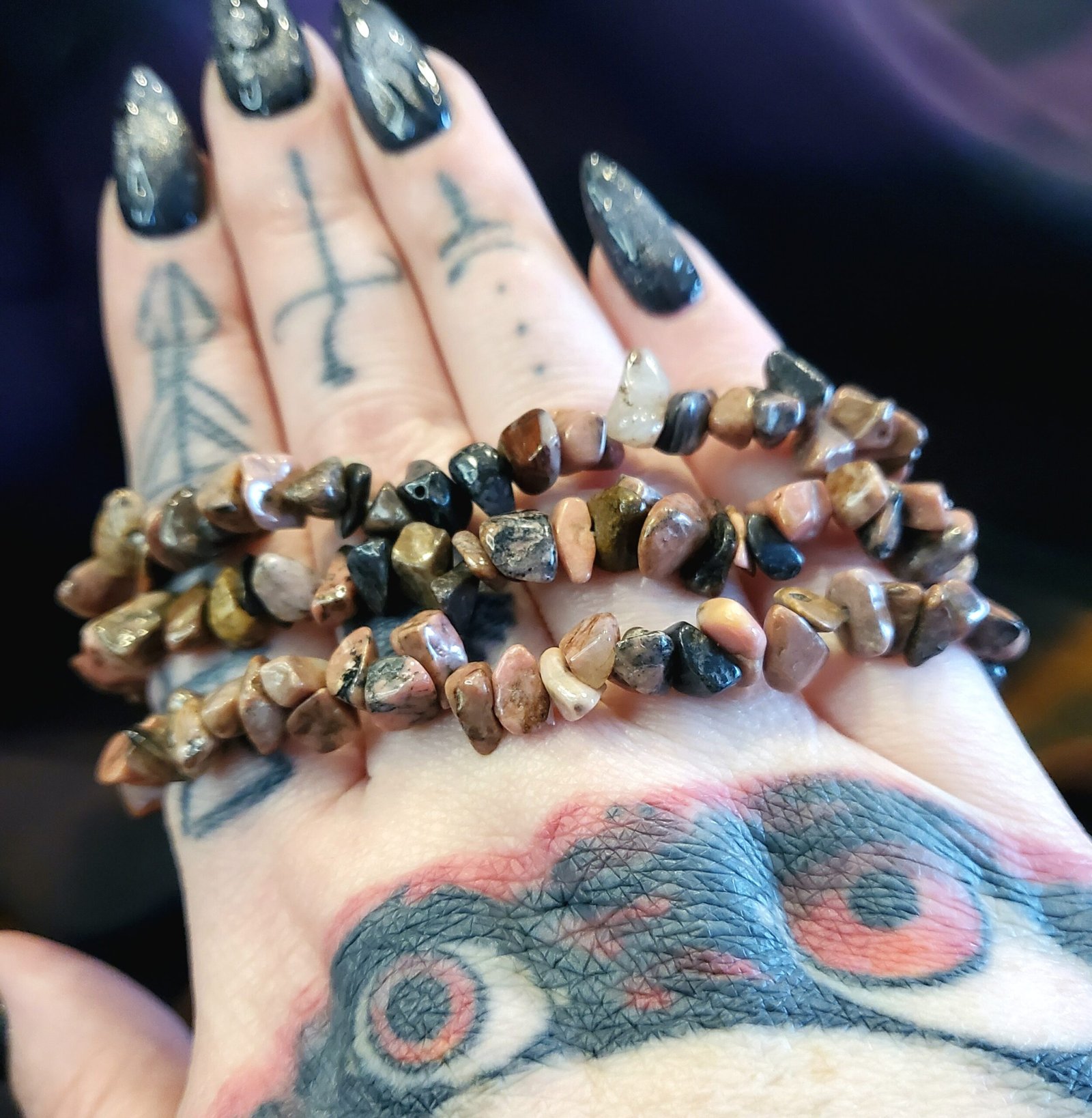 Rhodonite Chip Bracelet - Image 4
